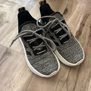 Boys Size 3 Adidas Cloudfoam Shoes